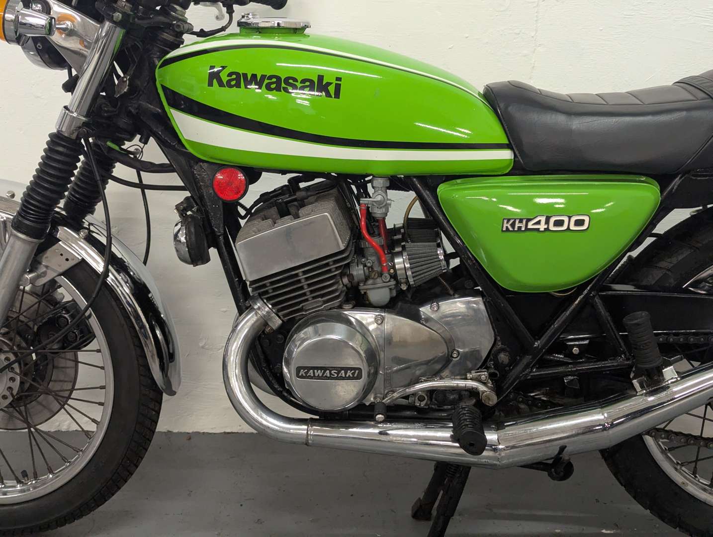<p>1976 KAWASAKI KH400</p>