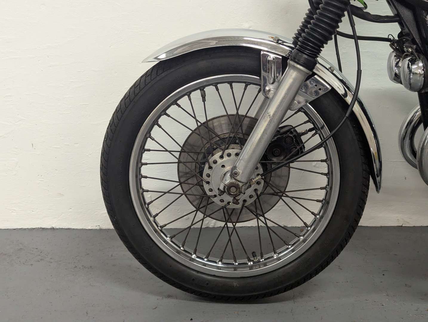 <p>1976 KAWASAKI KH400</p>