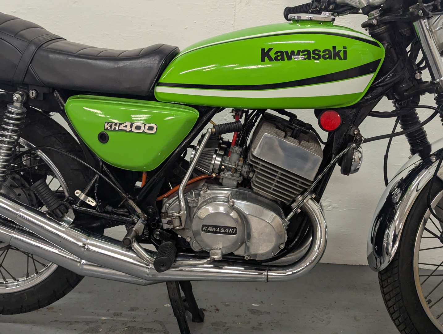 <p>1976 KAWASAKI KH400</p>