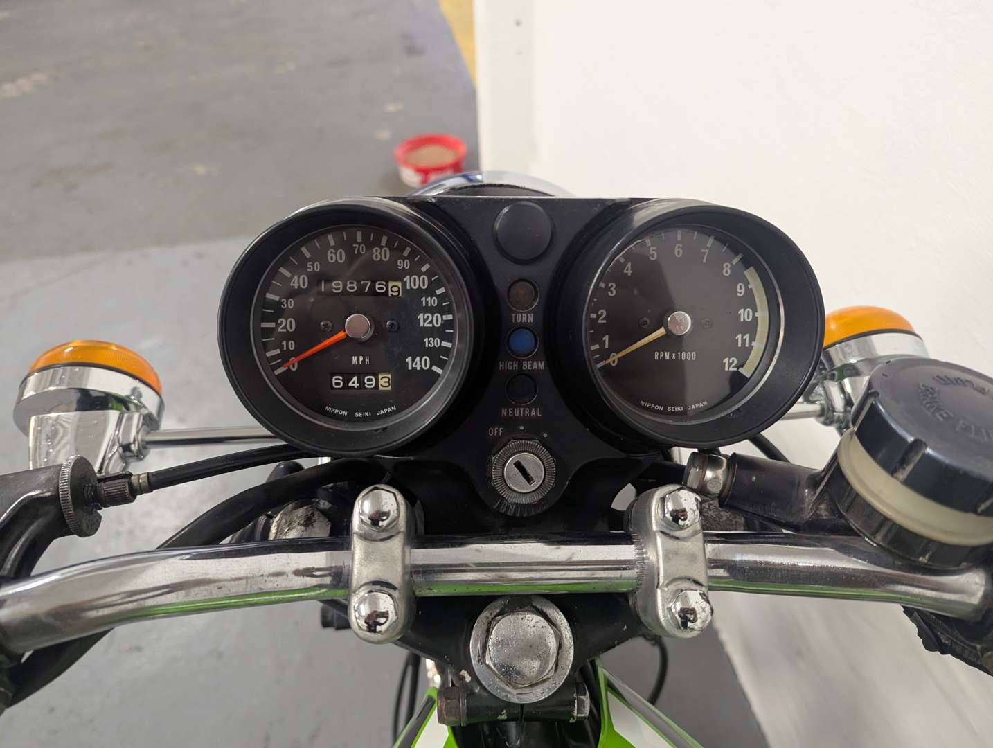 <p>1976 KAWASAKI KH400</p>