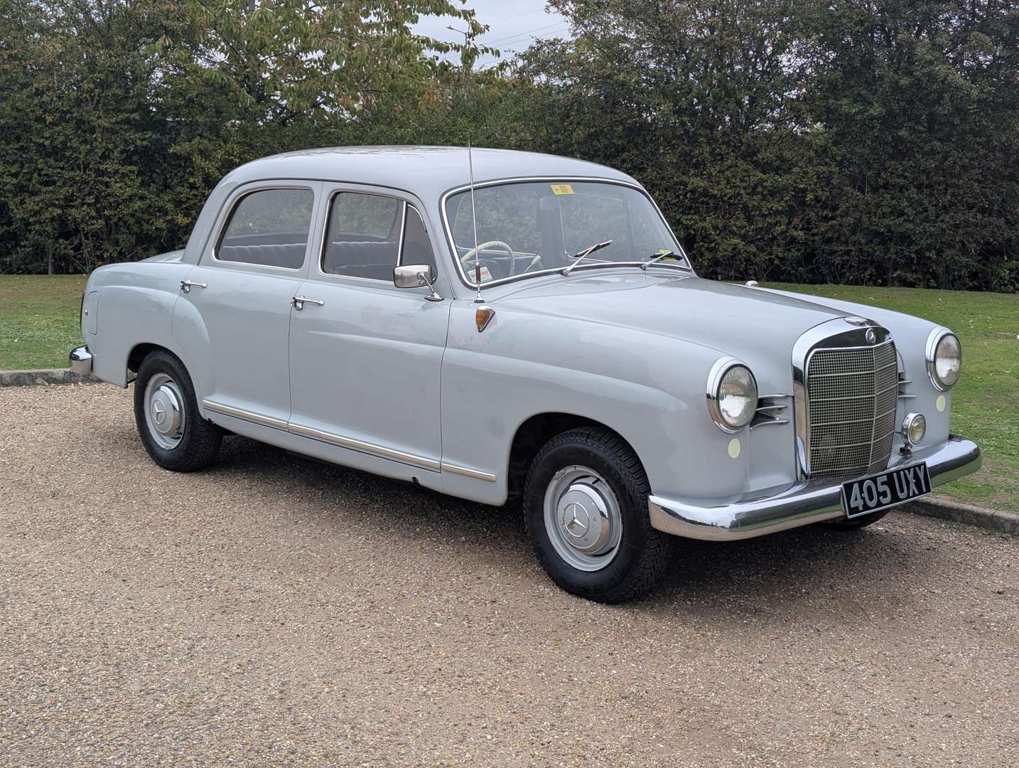 <p>1961 MERCEDES PONTON 180B</p>