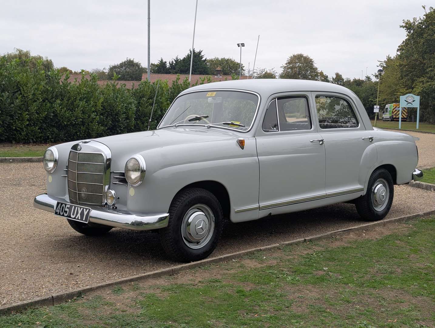 <p>1961 MERCEDES PONTON 180B</p>