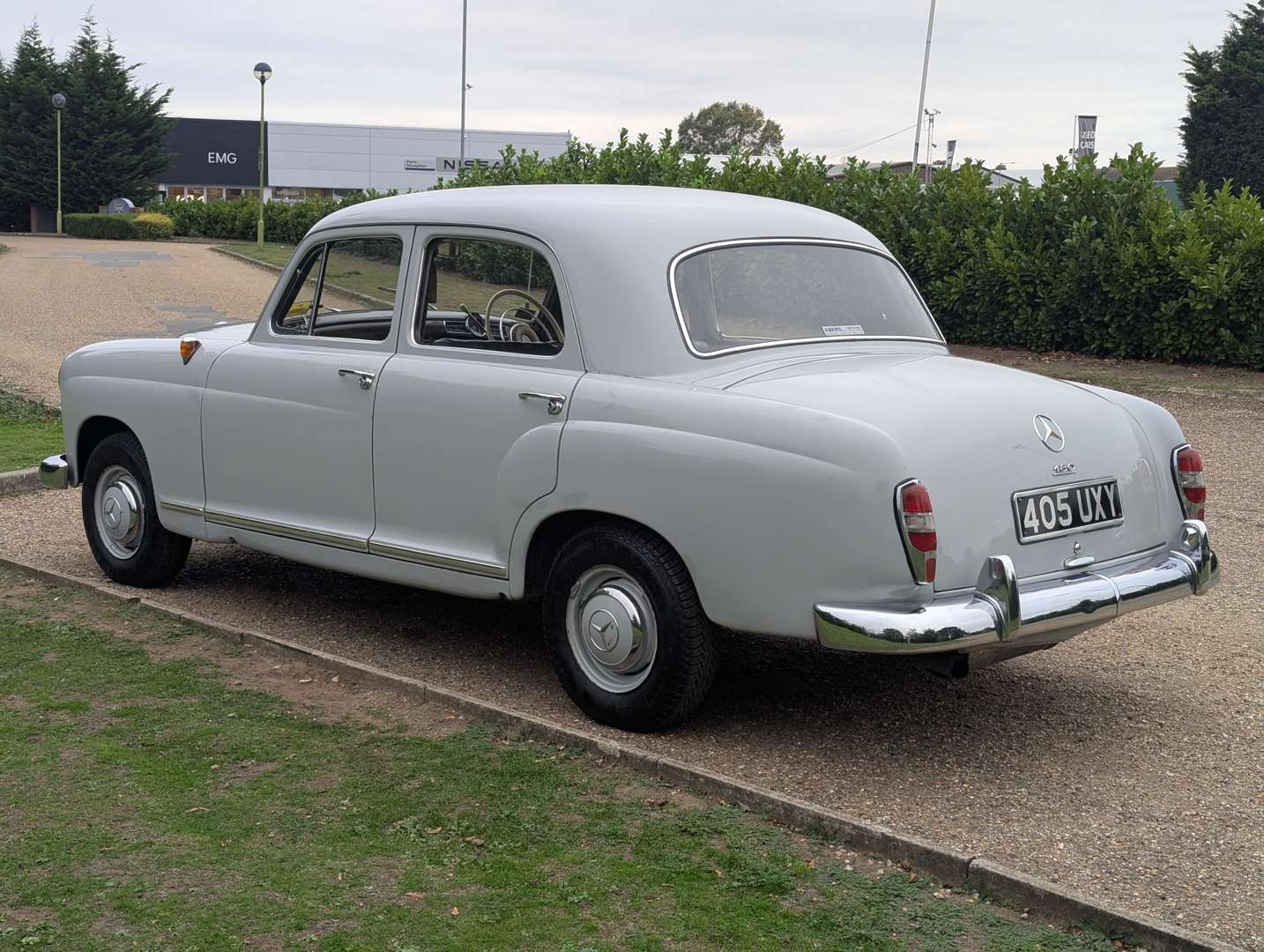 <p>1961 MERCEDES PONTON 180B</p>