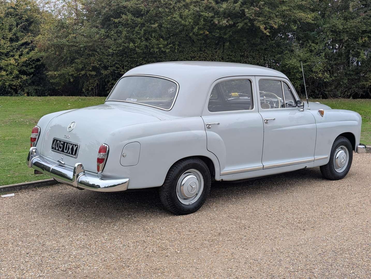 <p>1961 MERCEDES PONTON 180B</p>