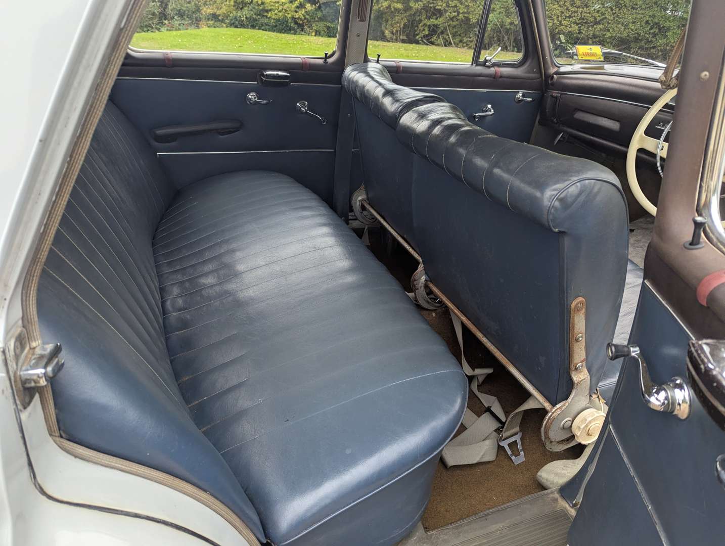 <p>1961 MERCEDES PONTON 180B</p>