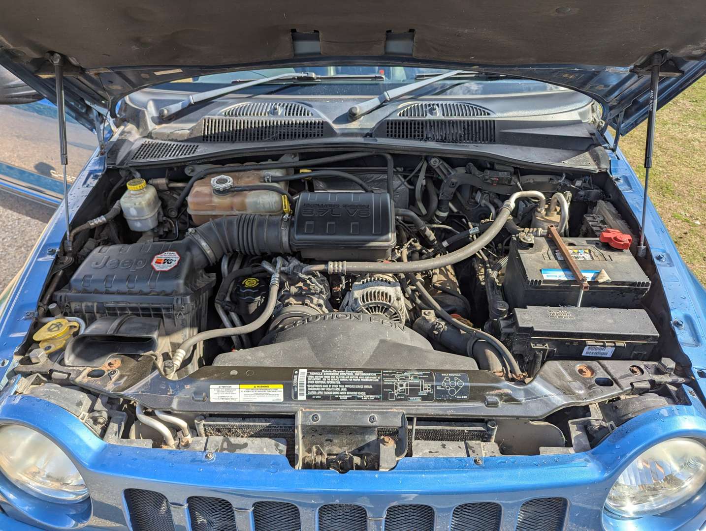 <p>2003 JEEP CHEROKEE 3.7 LIMITED AUTO</p>