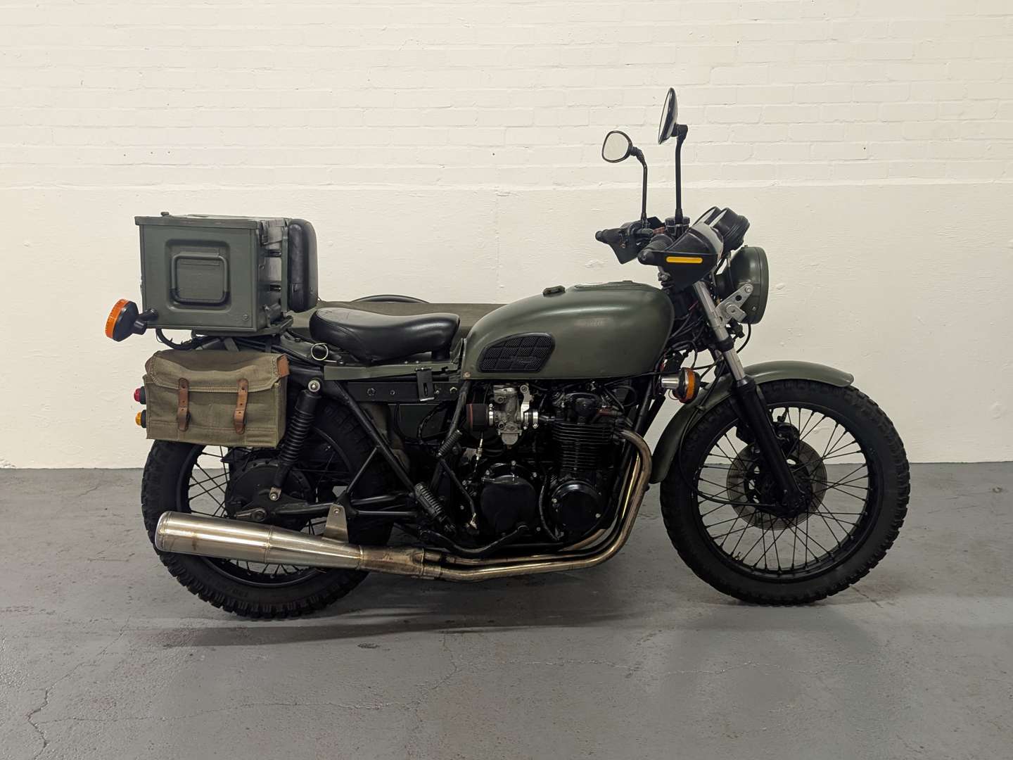 <p>1976 HONDA CB550</p>