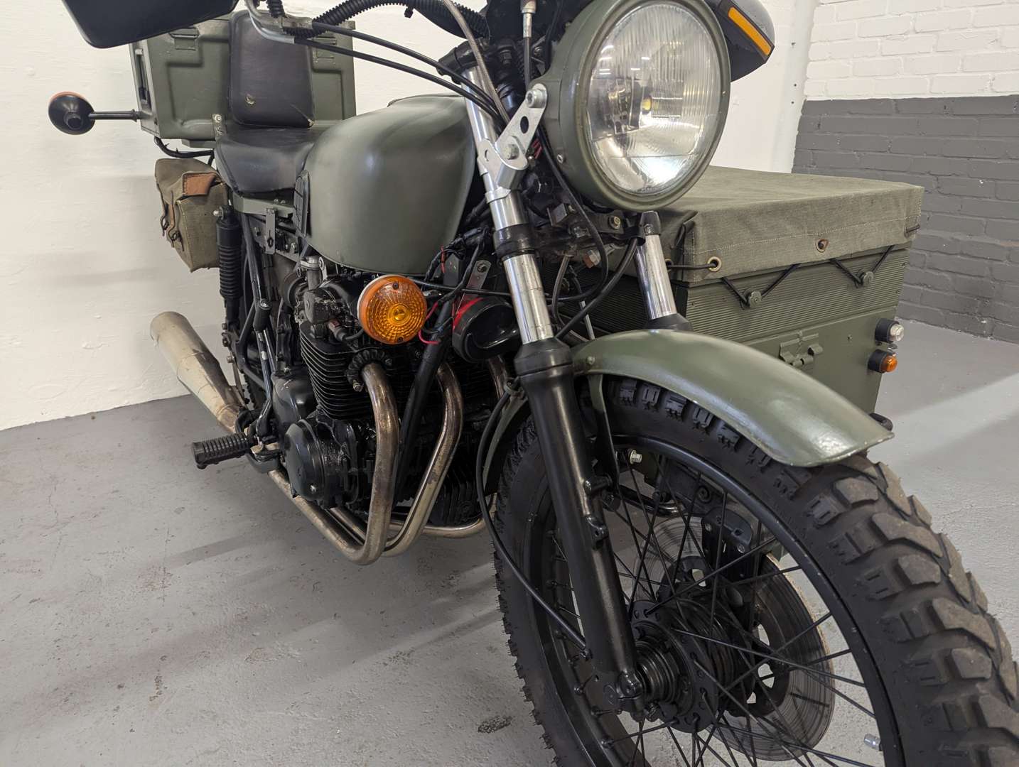 <p>1976 HONDA CB550</p>