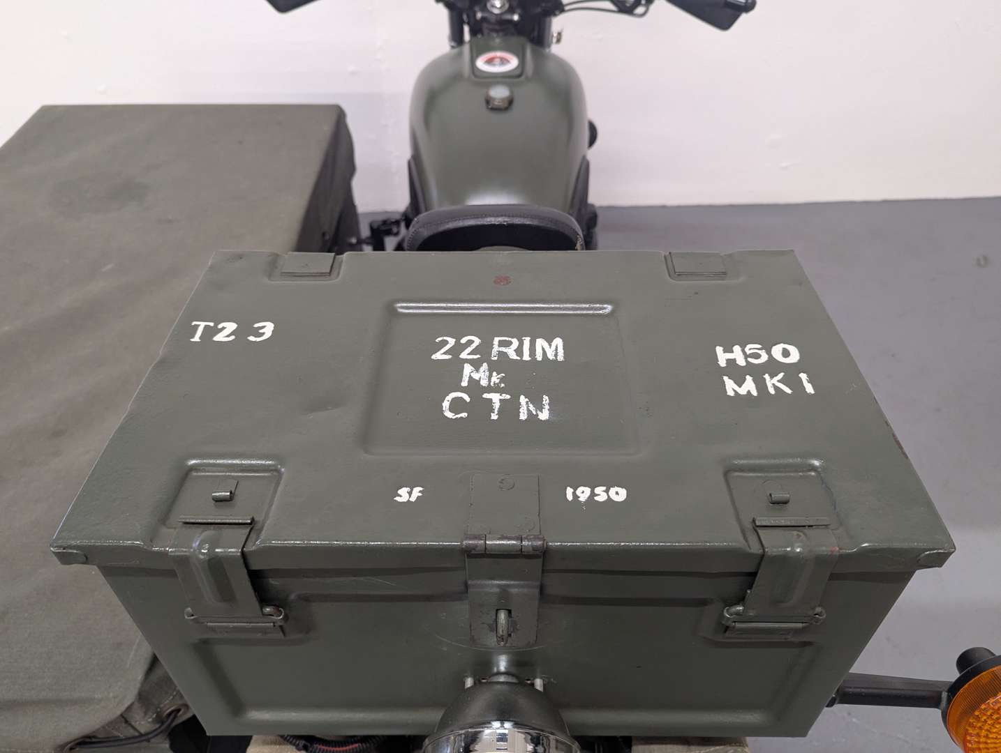 <p>1976 HONDA CB550</p>