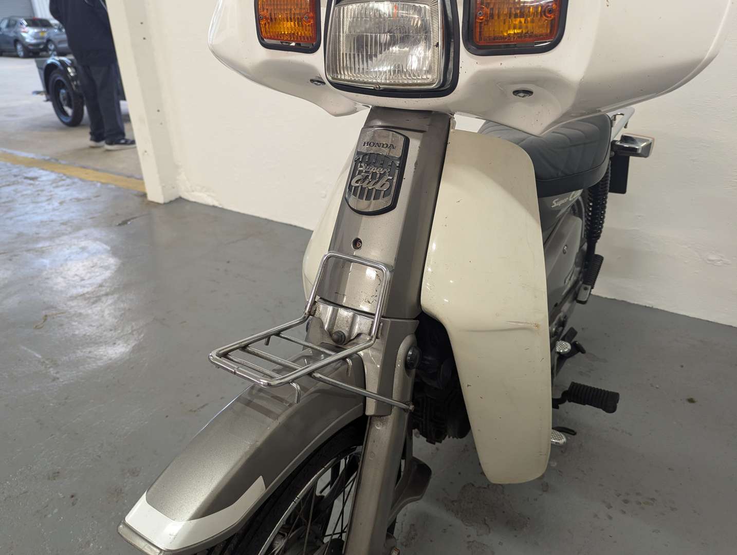 <p>2002 HONDA CUB C90</p>