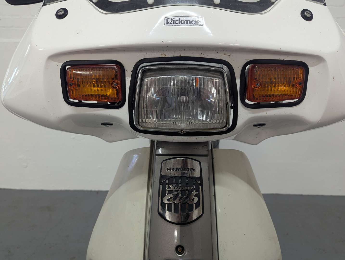 <p>2002 HONDA CUB C90</p>