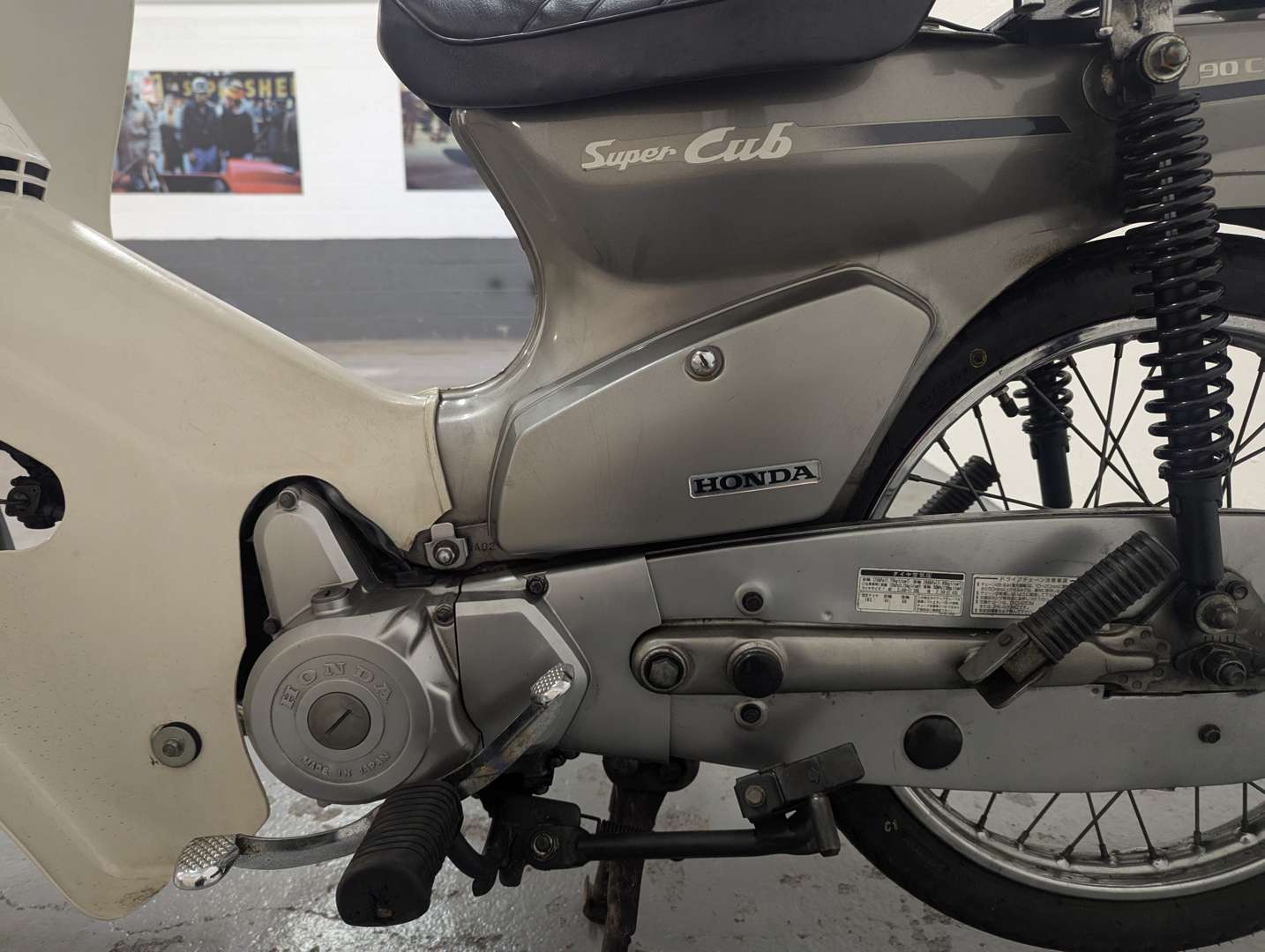 <p>2002 HONDA CUB C90</p>