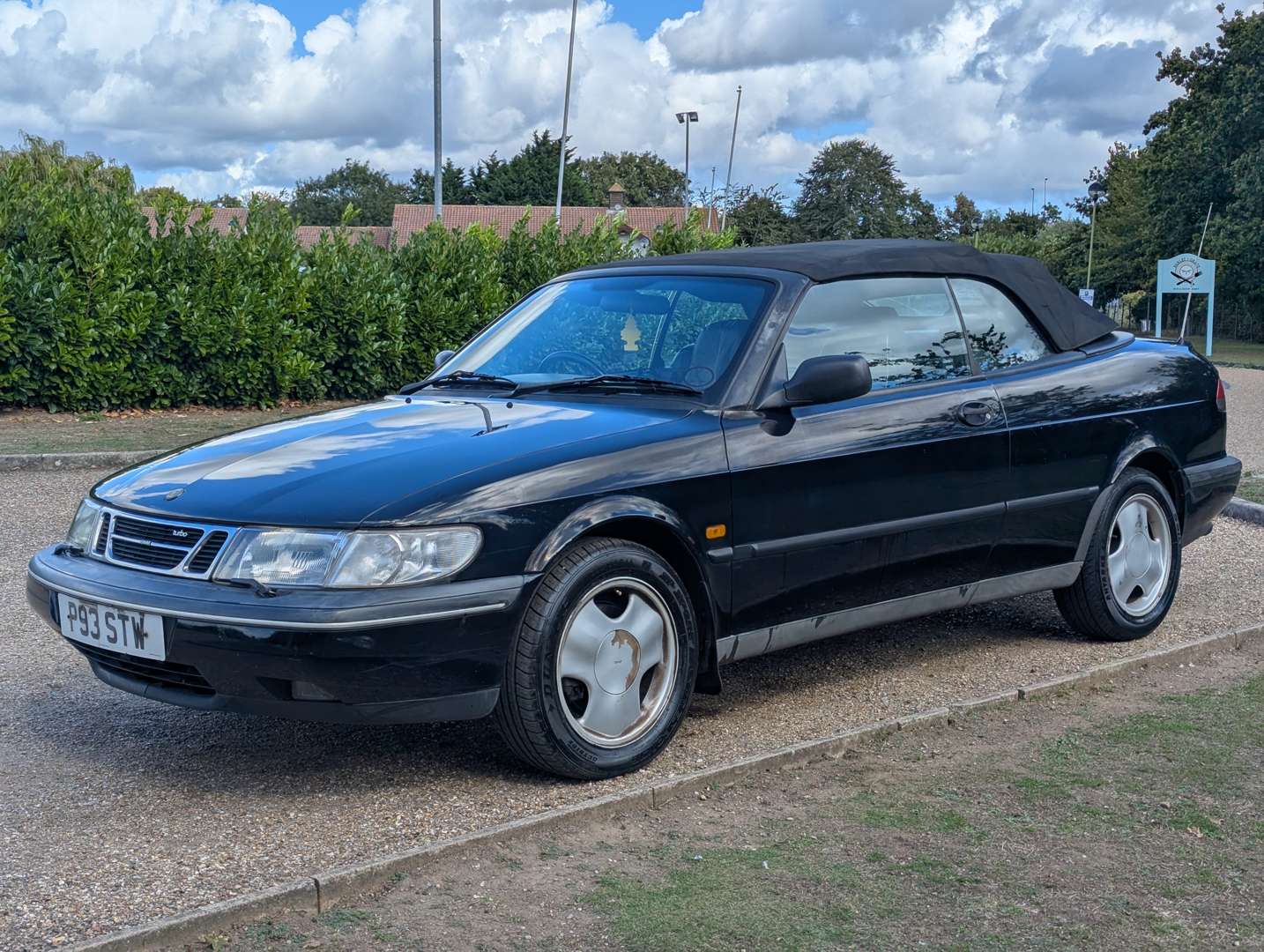 <p>1996 SAAB 900 SE TURBO CONVERTIBLE</p>