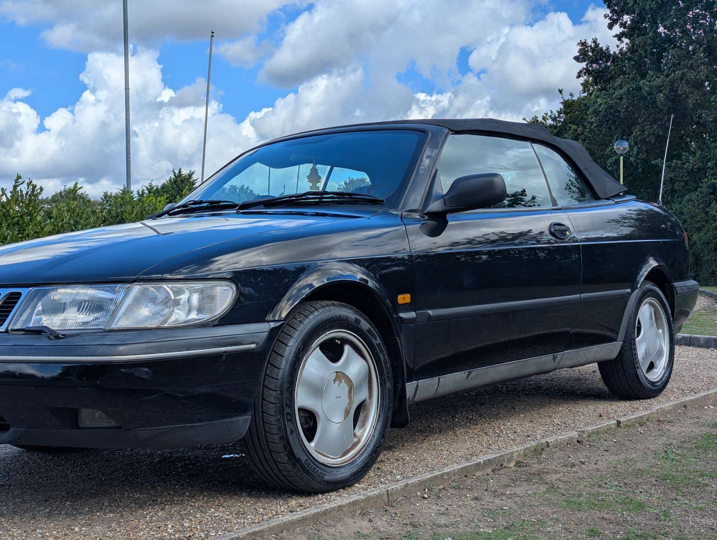 <p>1996 SAAB 900 SE TURBO CONVERTIBLE</p>