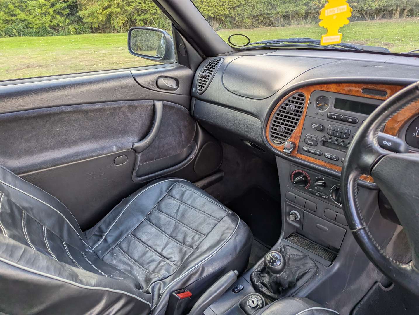 <p>1996 SAAB 900 SE TURBO CONVERTIBLE</p>