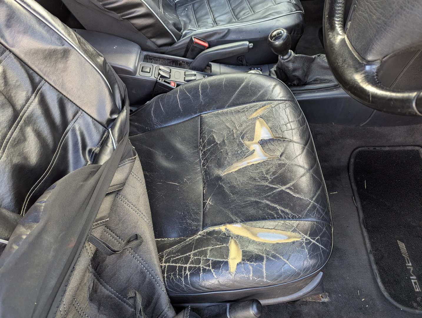 <p>1996 SAAB 900 SE TURBO CONVERTIBLE</p>