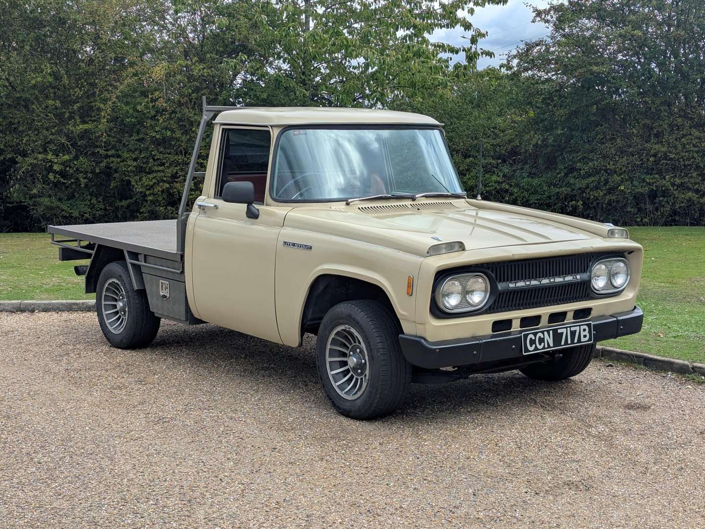<p>1964 TOYOTA LITE STOUT PICK-UP</p>