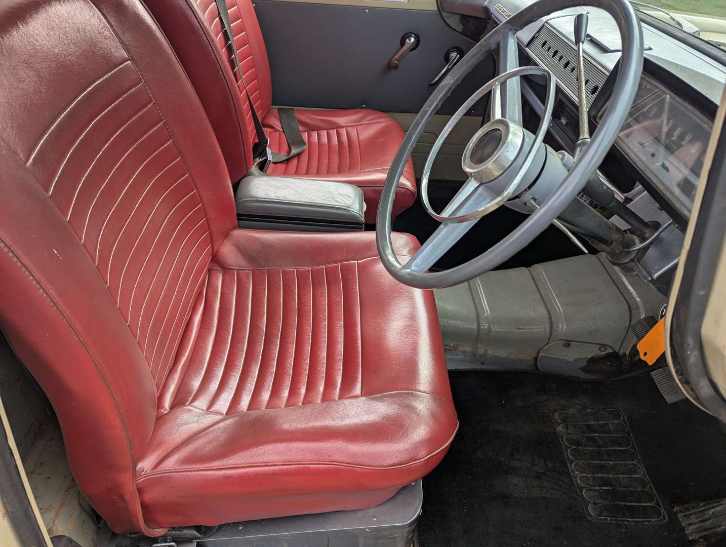 <p>1964 TOYOTA LITE STOUT PICK-UP</p>