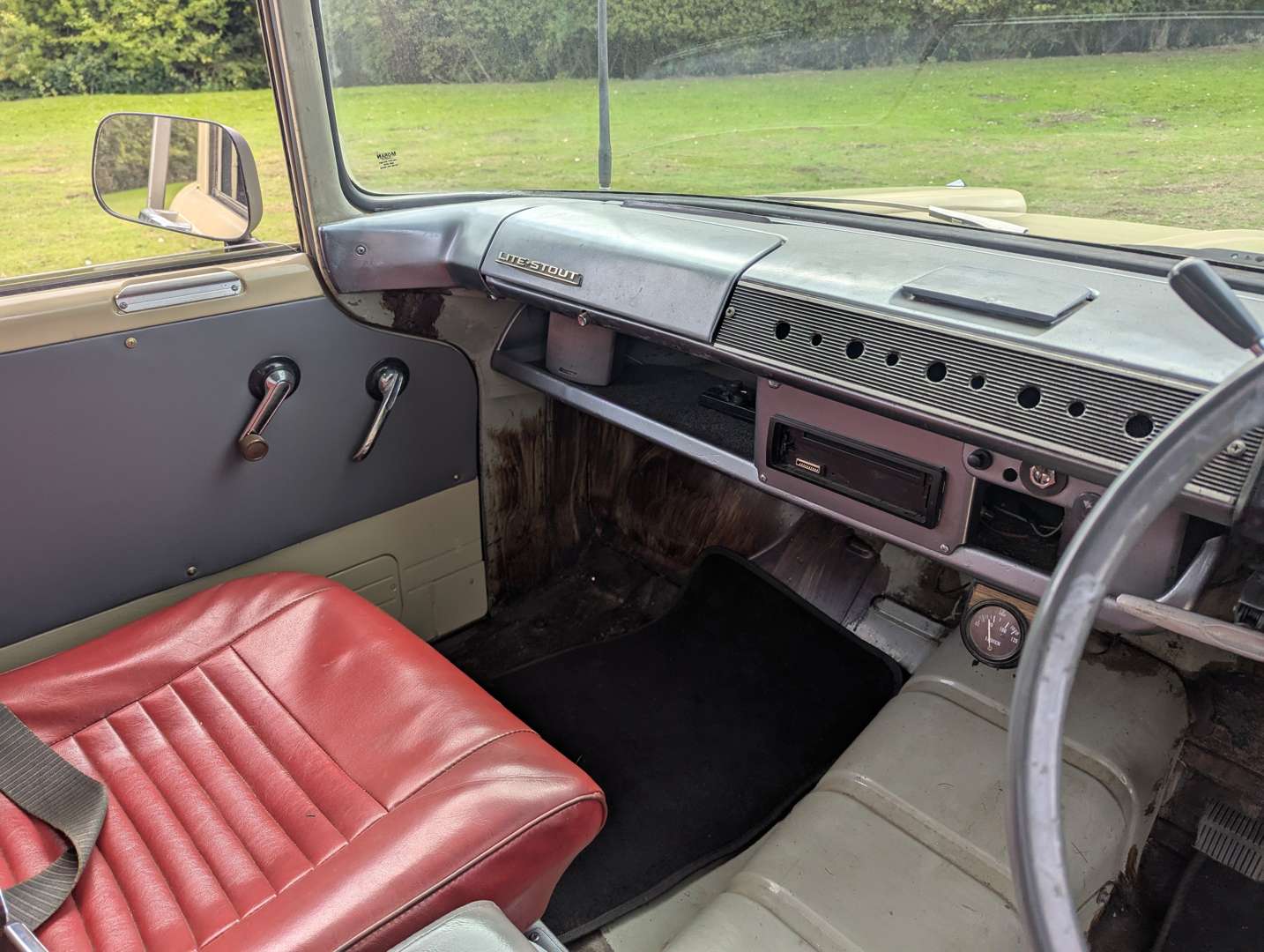 <p>1964 TOYOTA LITE STOUT PICK-UP</p>