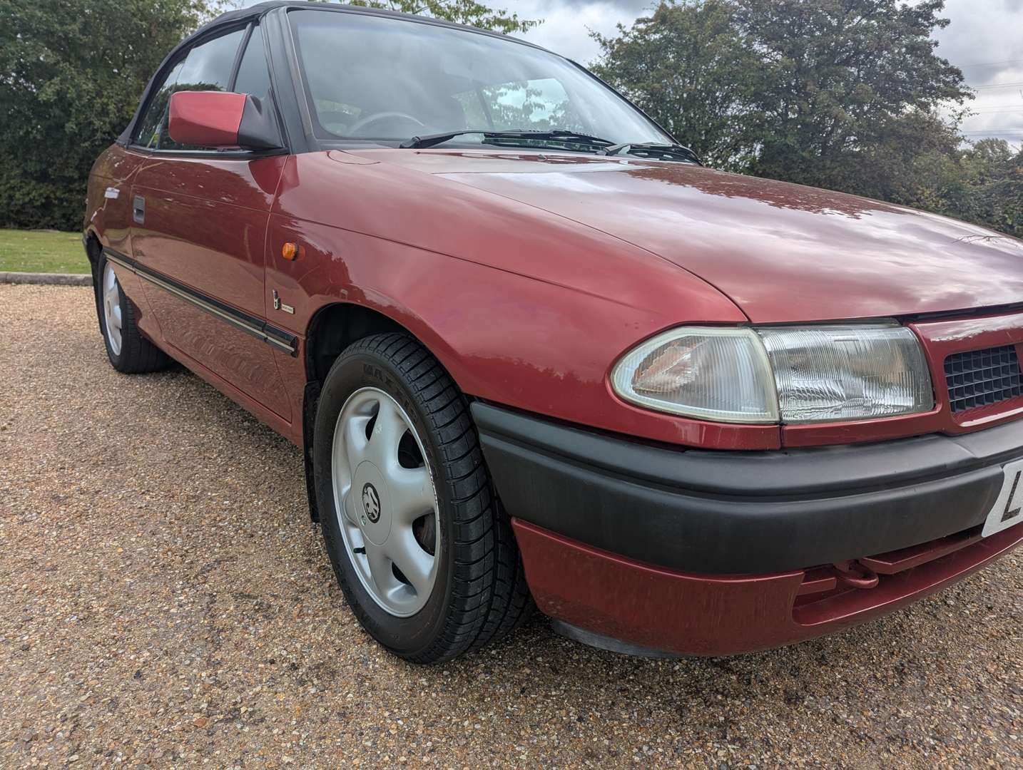 <p>1994 VAUXHALL ASTRA 2.0I BERTONE CONVERTIBLE</p>