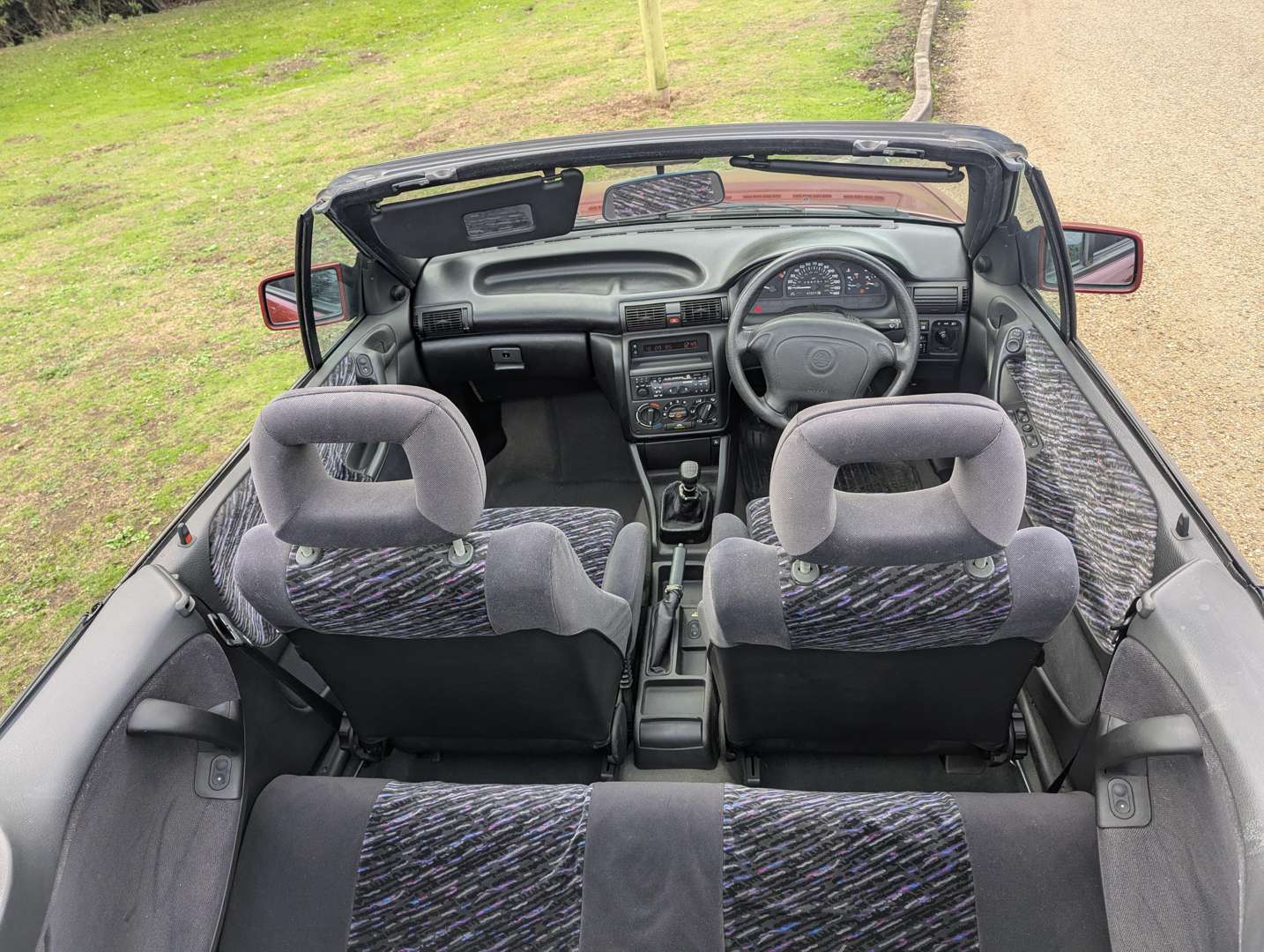 <p>1994 VAUXHALL ASTRA 2.0I BERTONE CONVERTIBLE</p>