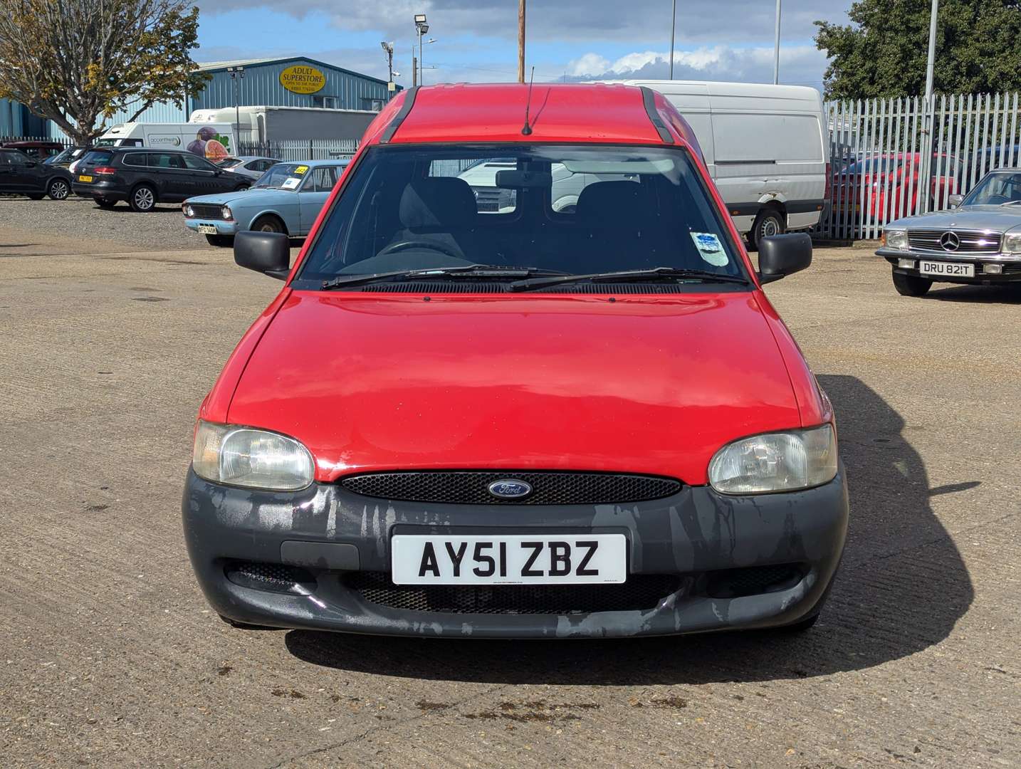 <p>2001 FORD ESCORT VAN 75TD</p>