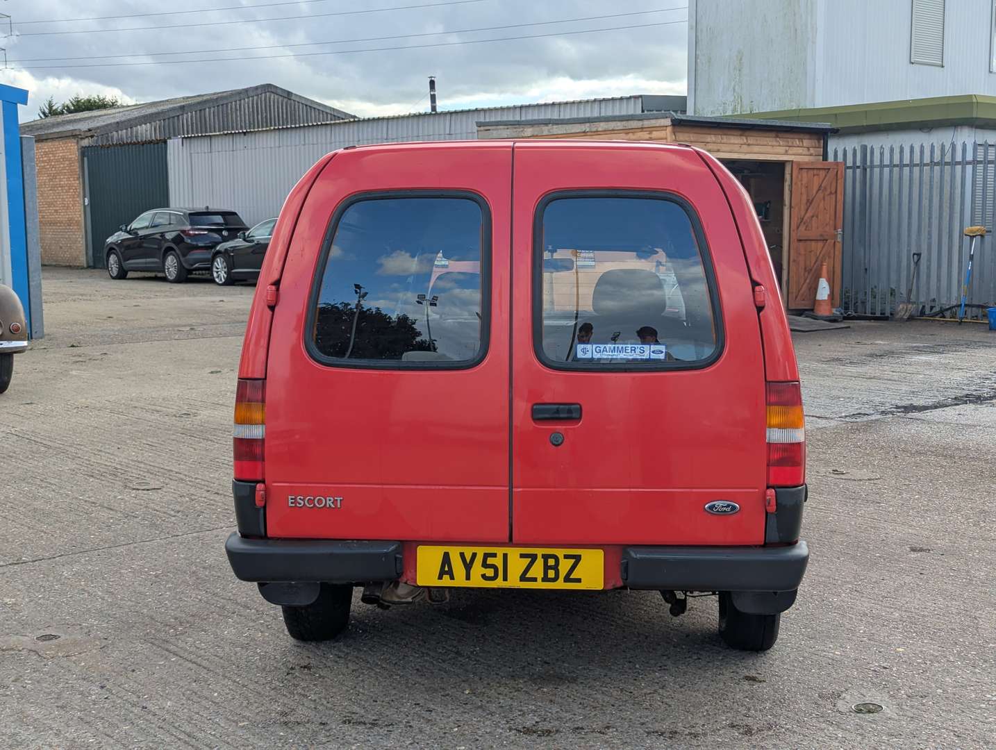 <p>2001 FORD ESCORT VAN 75TD</p>