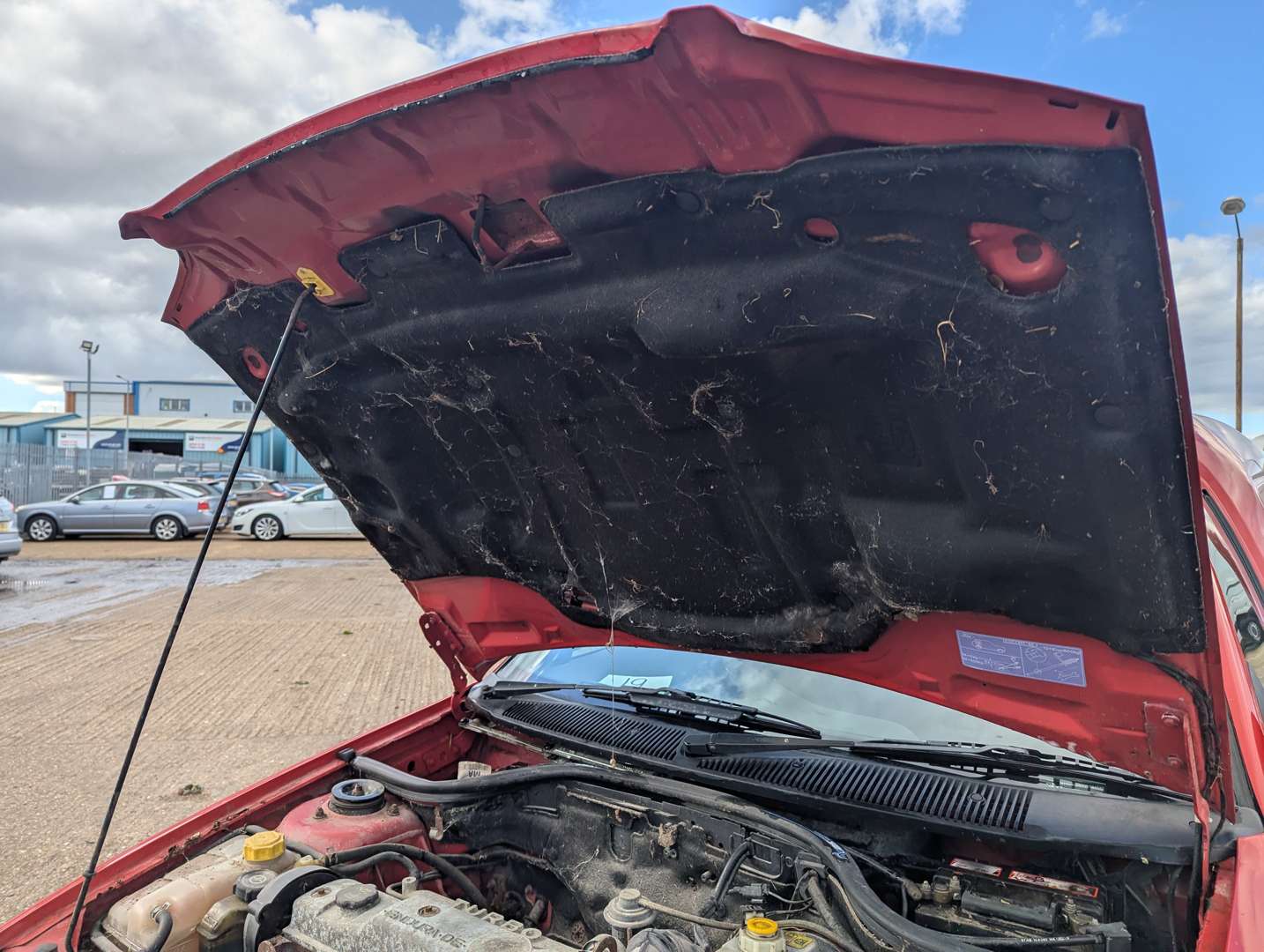 <p>2001 FORD ESCORT VAN 75TD</p>