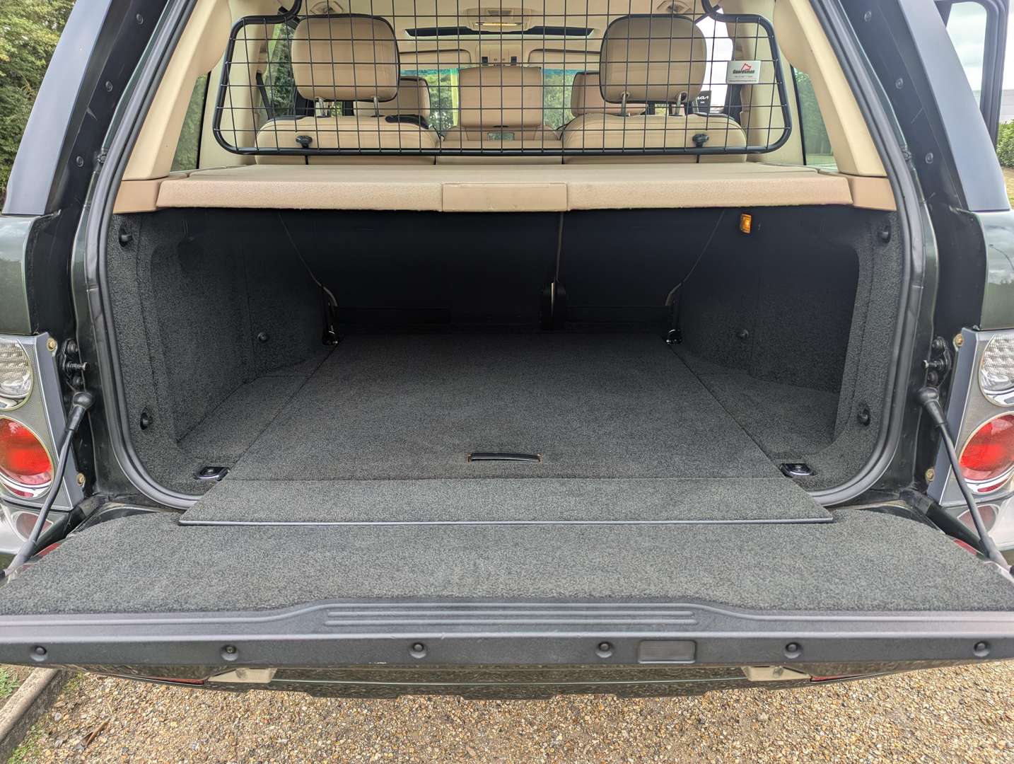 <p>2005 RANGE ROVER VOGUE V8 4.4</p>