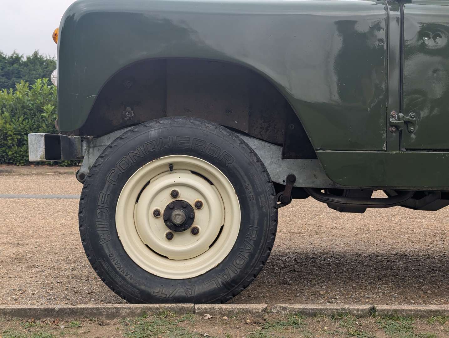 <p>1968 LAND ROVER SERIES IIA</p>