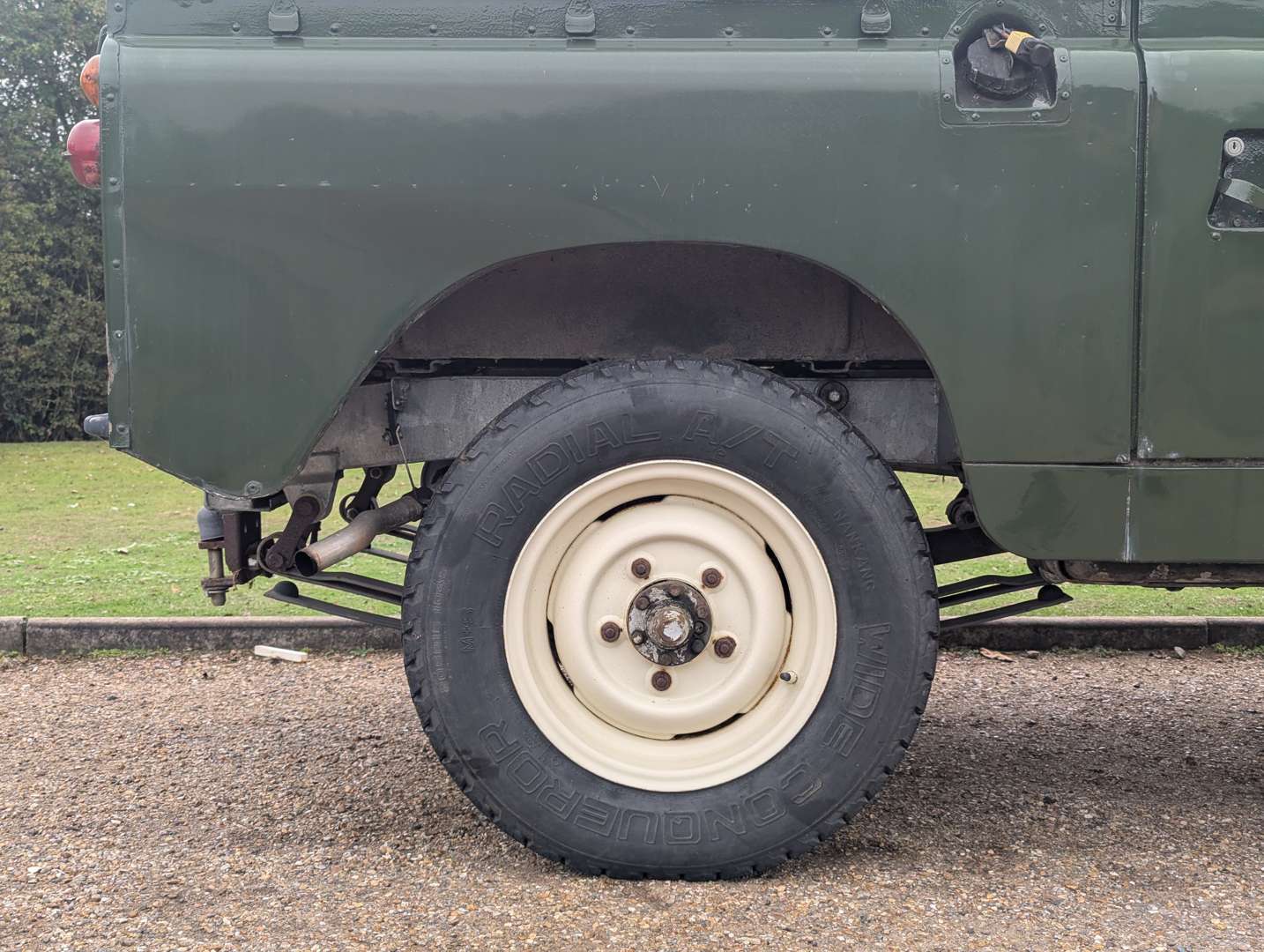 <p>1968 LAND ROVER SERIES IIA</p>