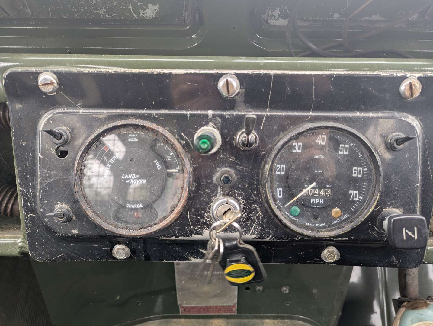 <p>1968 LAND ROVER SERIES IIA</p>