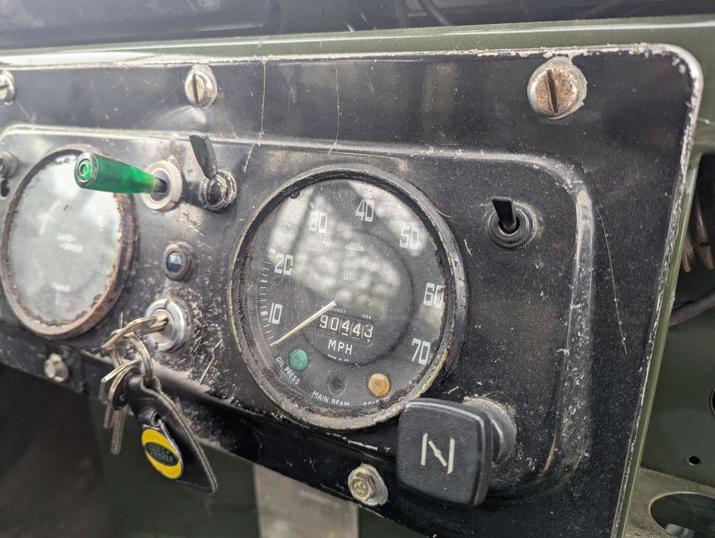 <p>1968 LAND ROVER SERIES IIA</p>