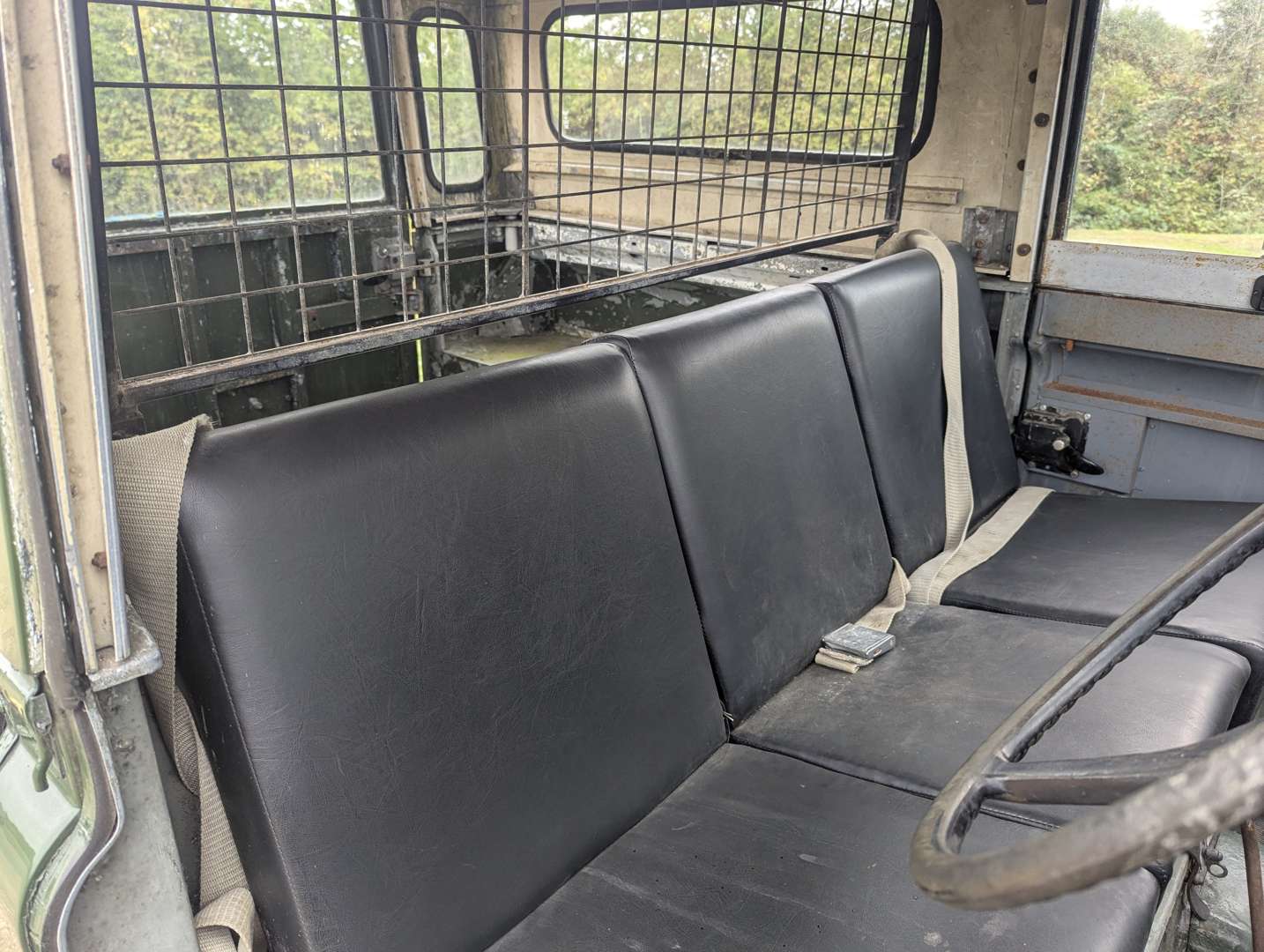 <p>1968 LAND ROVER SERIES IIA</p>