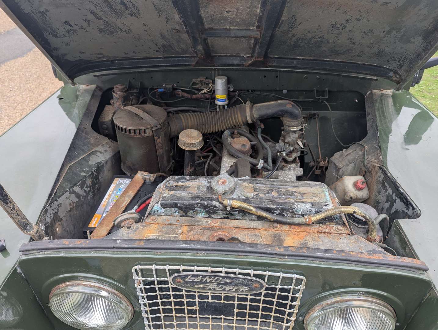 <p>1968 LAND ROVER SERIES IIA</p>