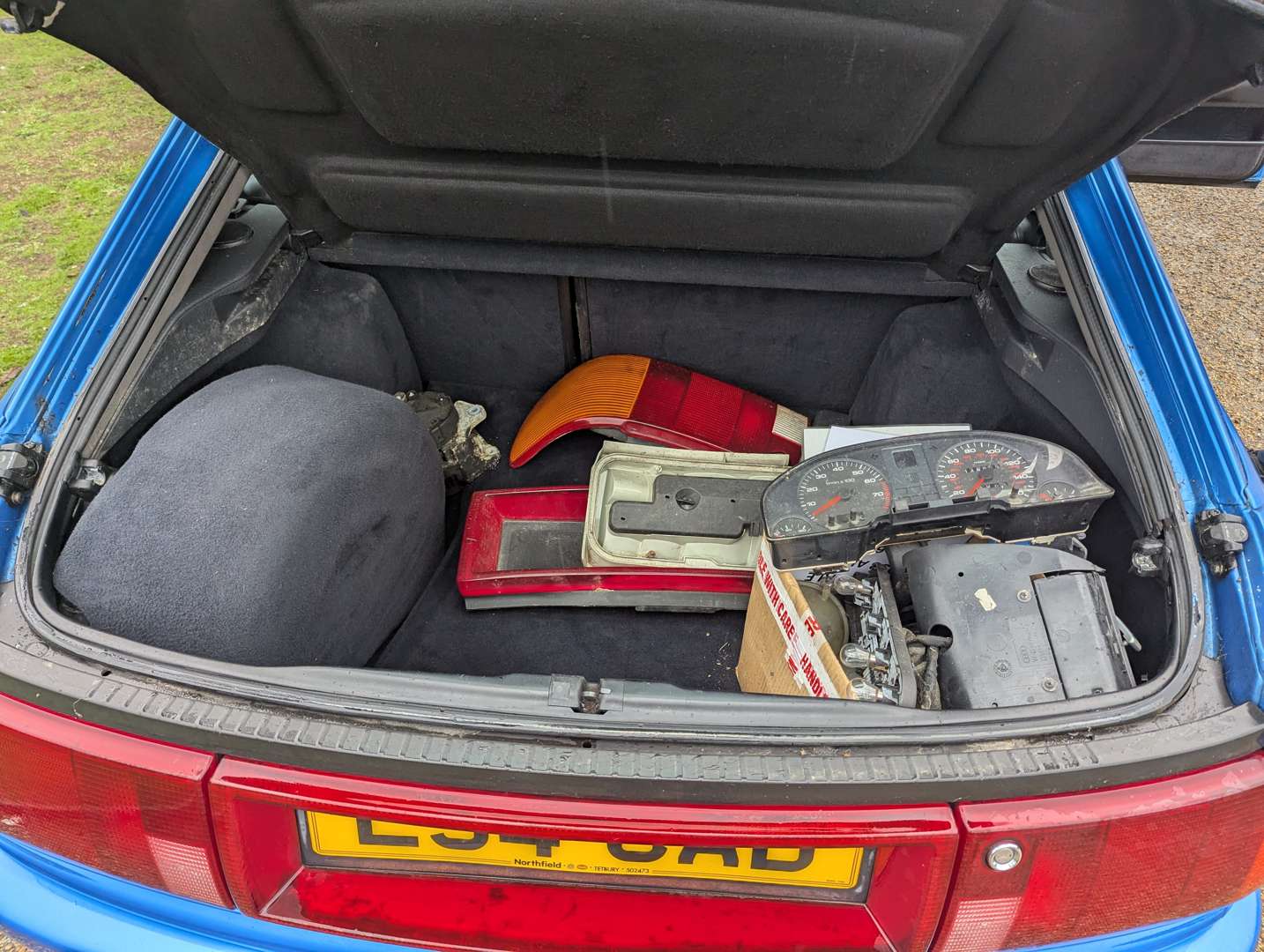 <p>1994 AUDI 80 COUPE 2.6E</p>