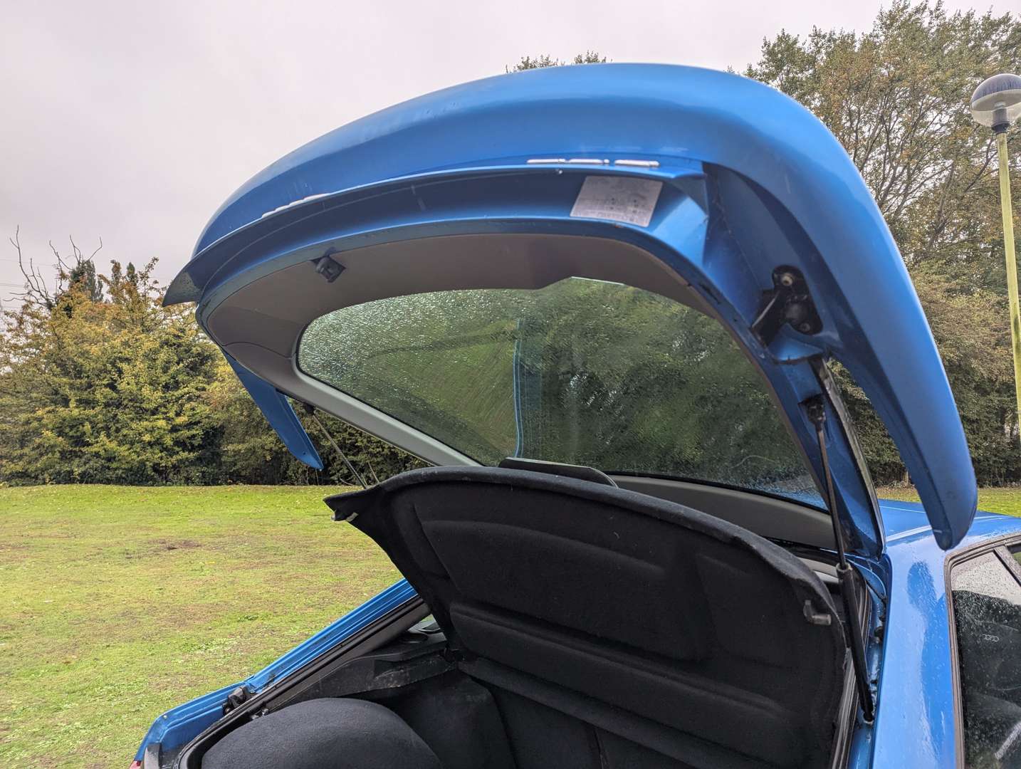 <p>1994 AUDI 80 COUPE 2.6E</p>