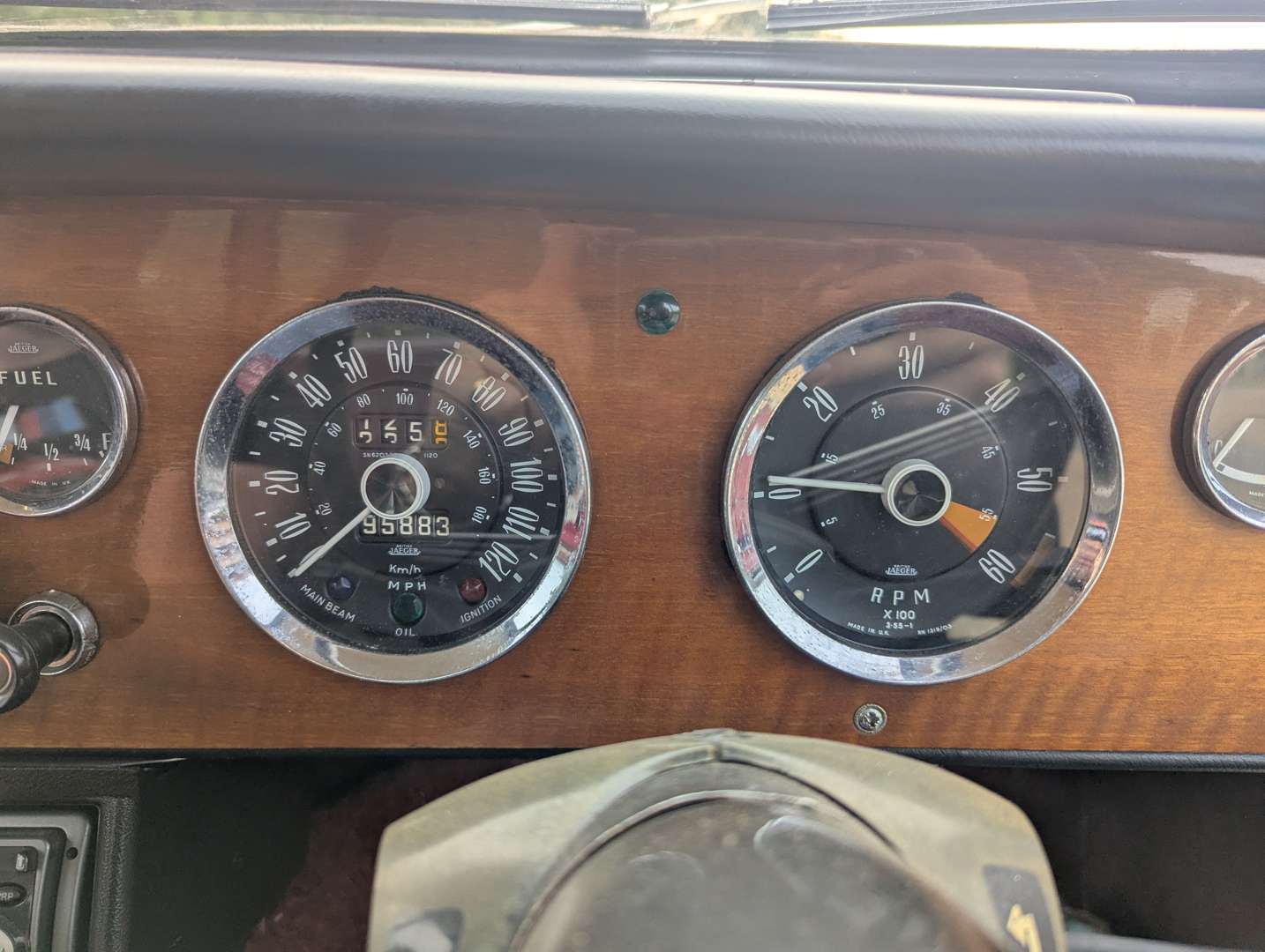 <p>1967 TRIUMPH VITESSE 2.0</p>