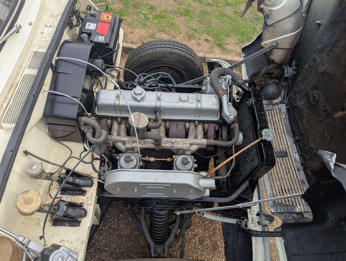 <p>1967 TRIUMPH VITESSE 2.0</p>