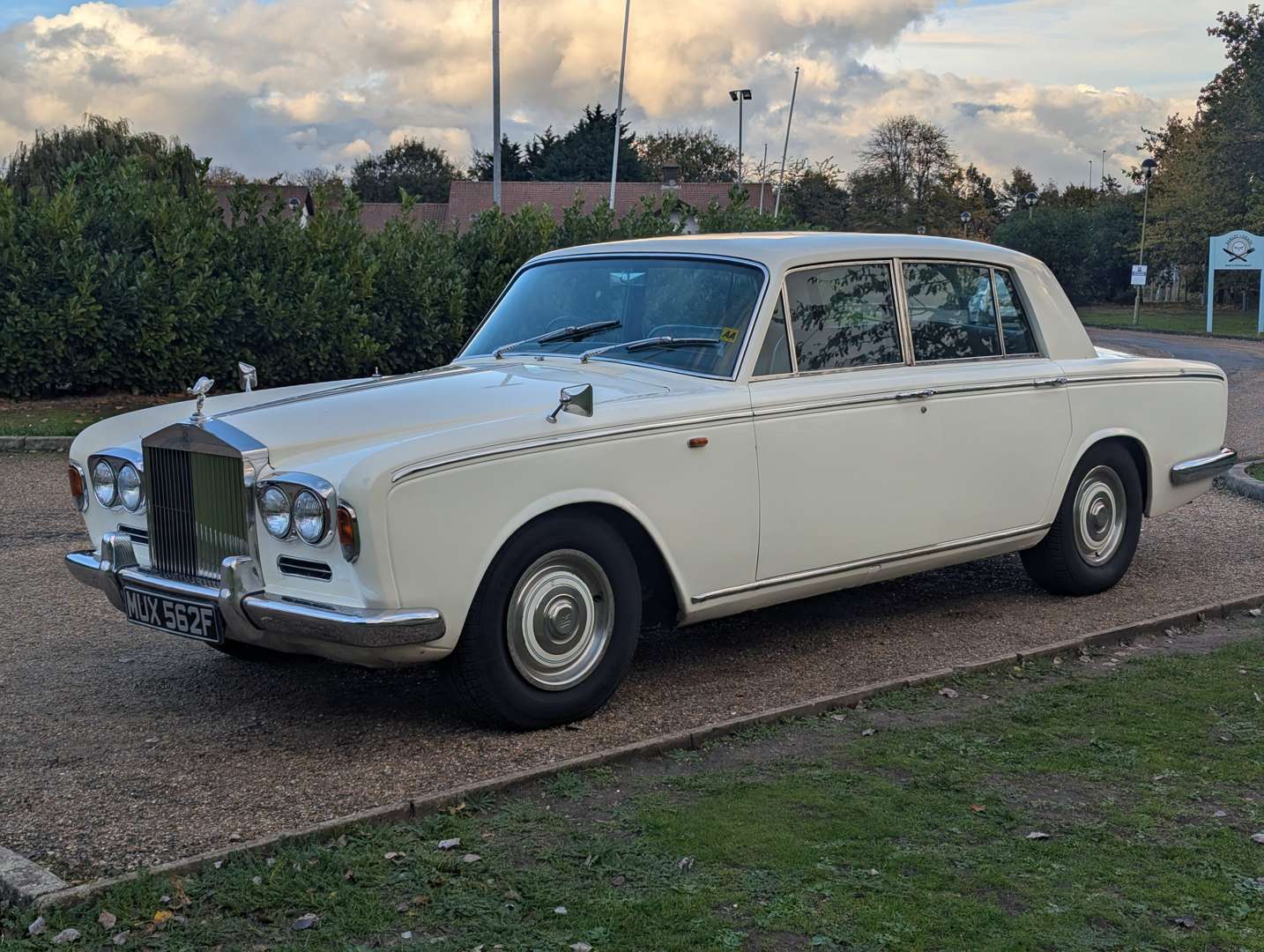 <p>1968 ROLLS ROYCE SILVER SHADOW I</p>