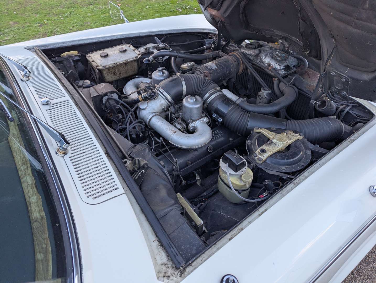 <p>1968 ROLLS ROYCE SILVER SHADOW I</p>