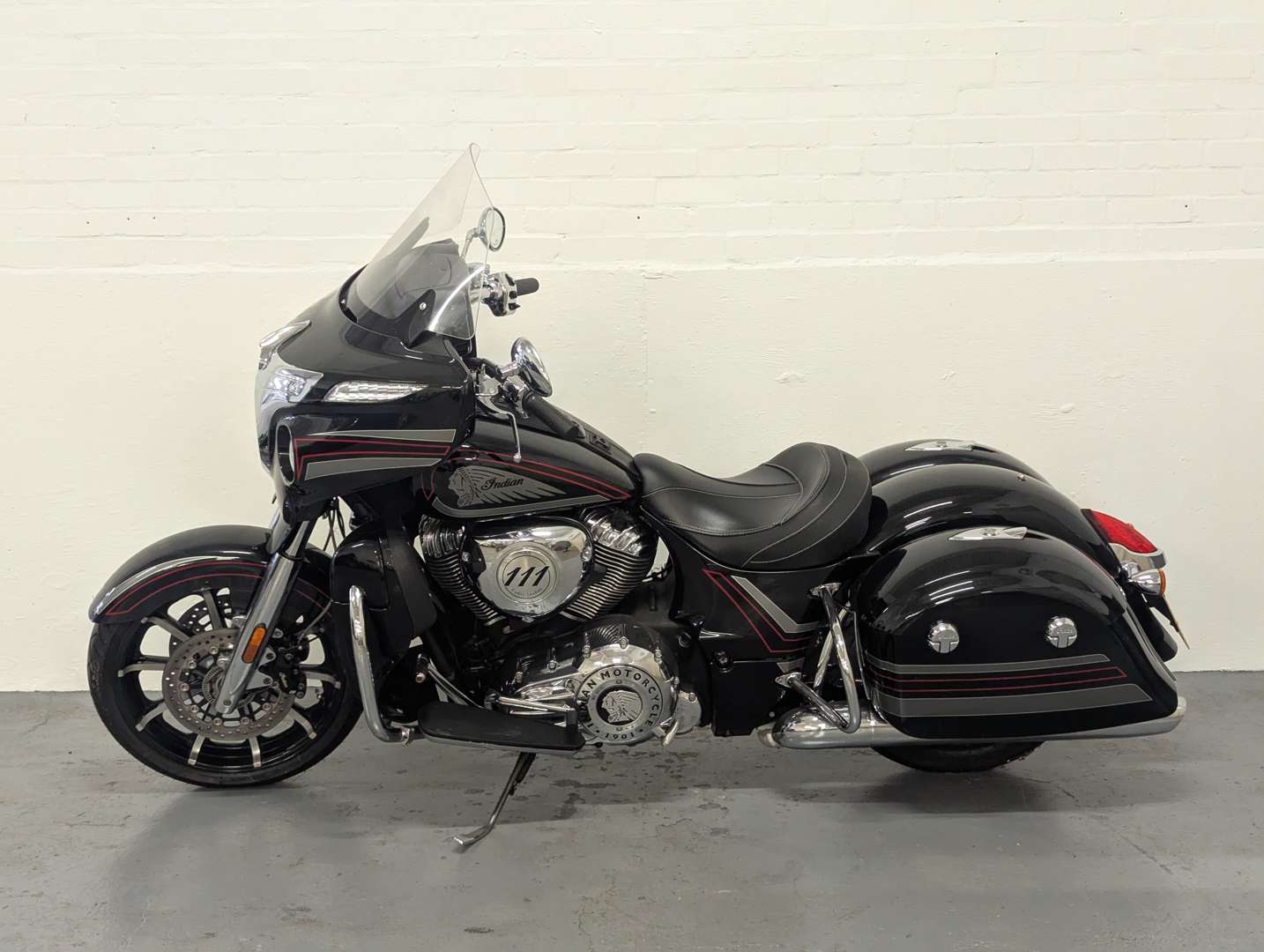 <p>2018 INDIAN CHIEFTAIN LIMITED</p>