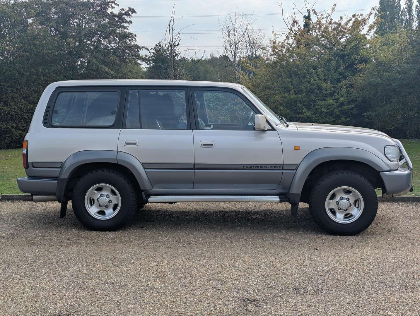 <p>1996 TOYOTA LAND CRUISER VX 4.5 AUTO</p>