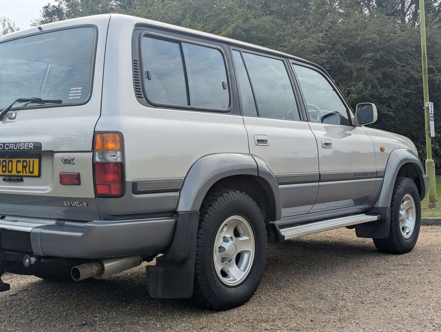 <p>1996 TOYOTA LAND CRUISER VX 4.5 AUTO</p>