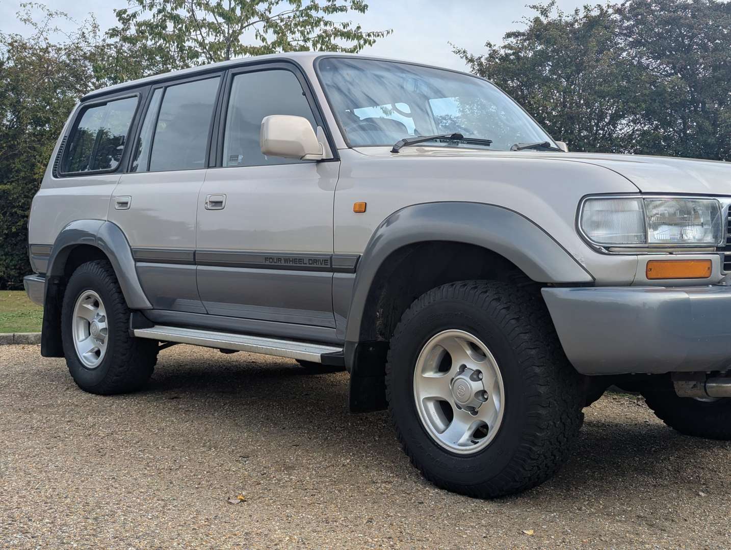<p>1996 TOYOTA LAND CRUISER VX 4.5 AUTO</p>