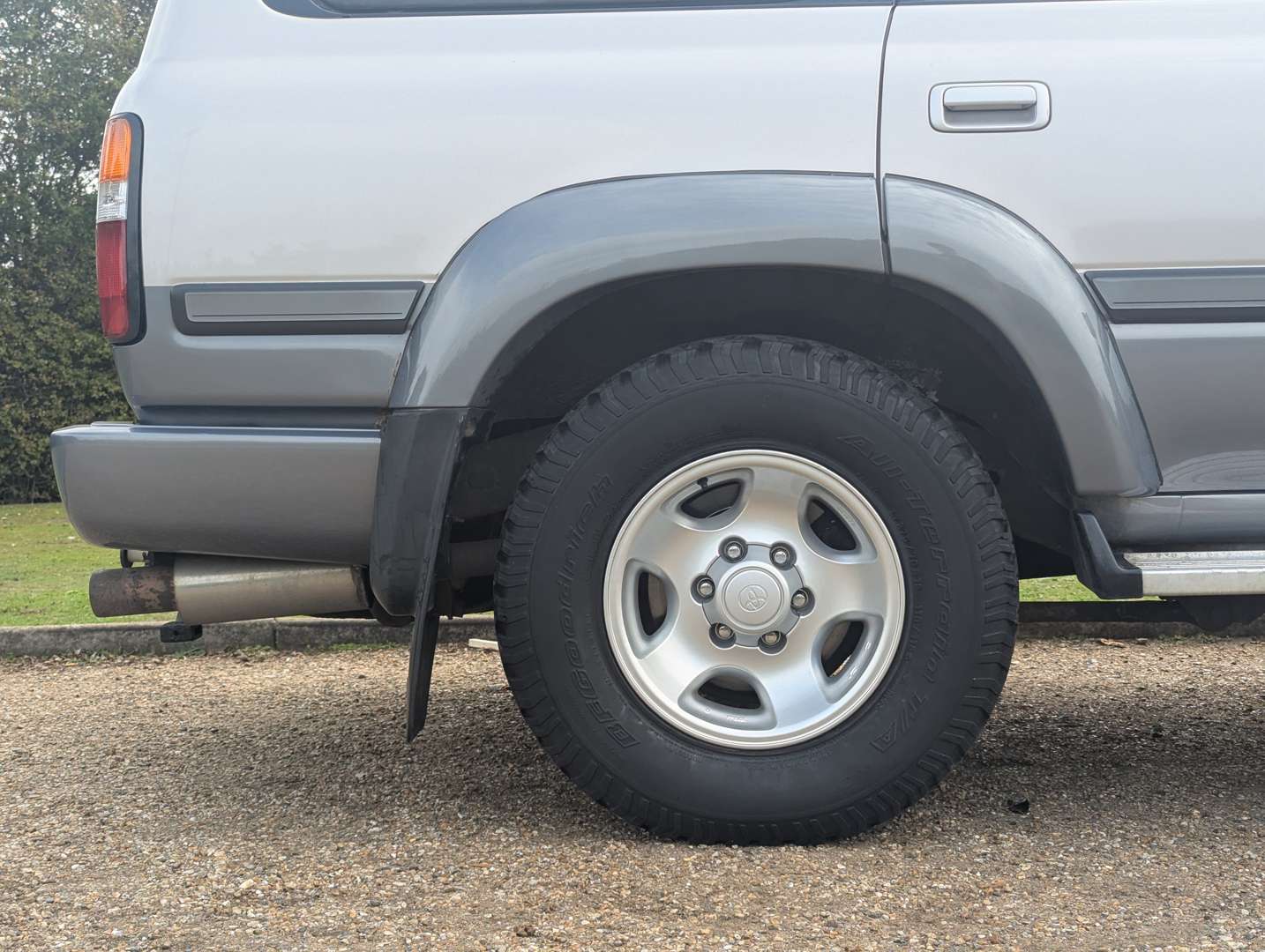 <p>1996 TOYOTA LAND CRUISER VX 4.5 AUTO</p>