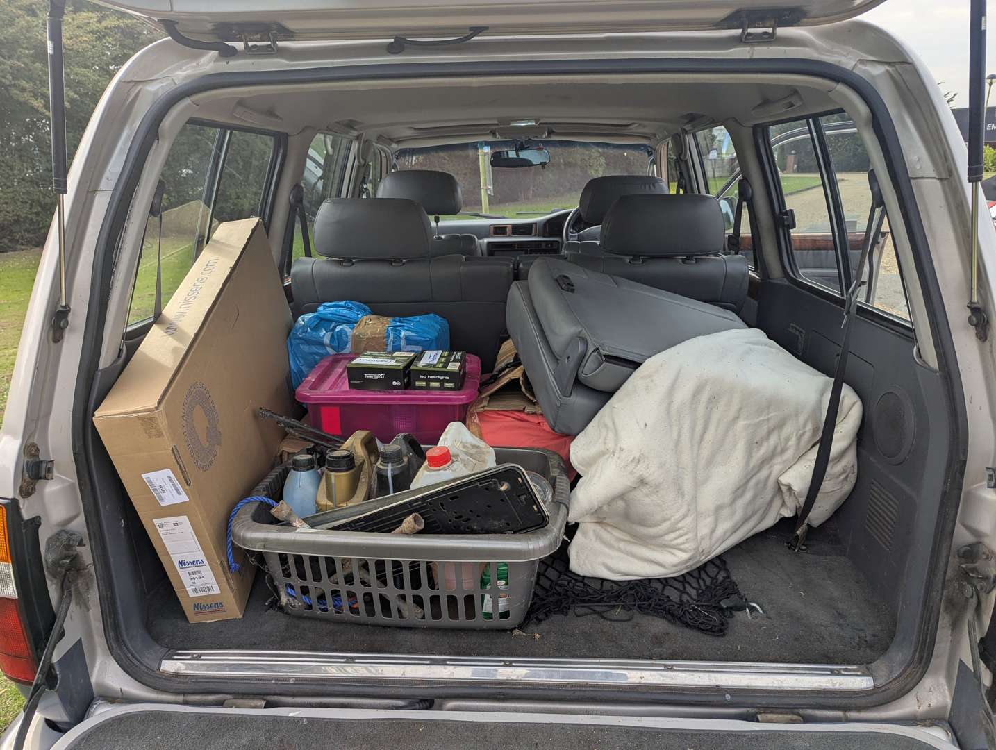 <p>1996 TOYOTA LAND CRUISER VX 4.5 AUTO</p>