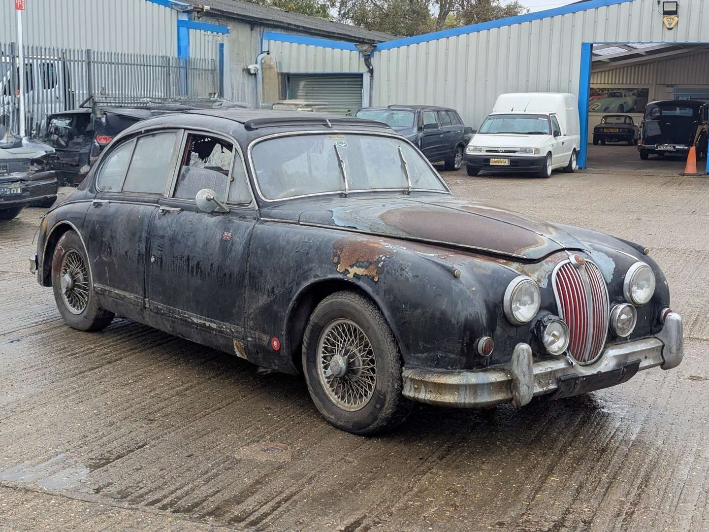 <p>1961 JAGUAR MKII 3.4</p>