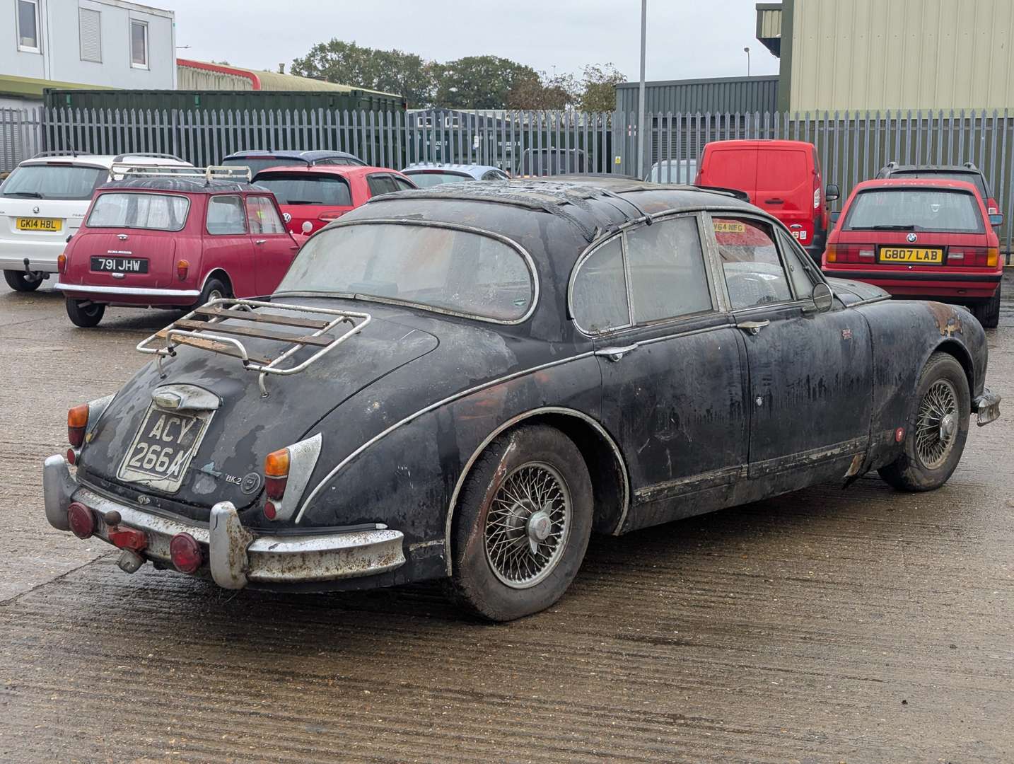 <p>1961 JAGUAR MKII 3.4</p>