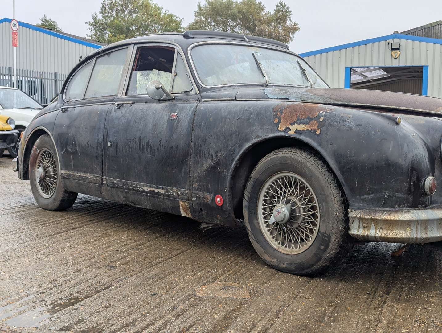 <p>1961 JAGUAR MKII 3.4</p>